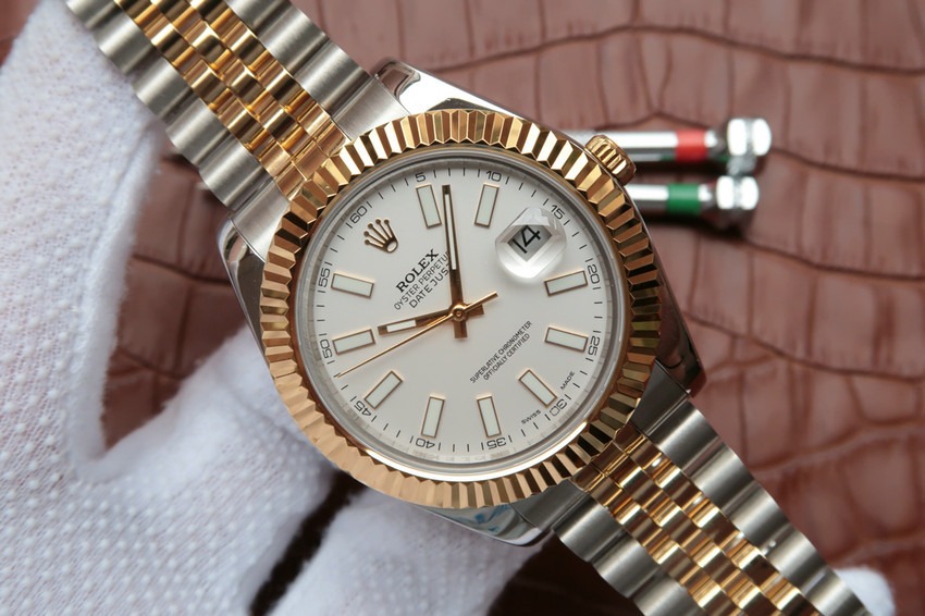 Rolex Datejust 126333 41mm Men White Dial Replica Watch - Image 3