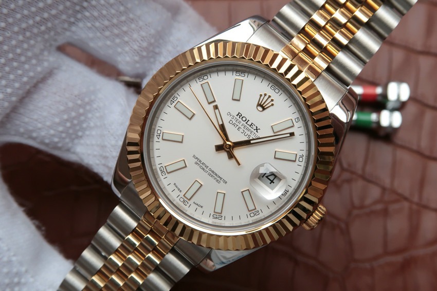 Rolex Datejust 126333 41mm Men White Dial Replica Watch - Image 4