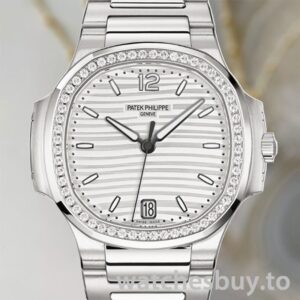 Patek Philippe Nautilus Ladies 32mm 7118/1200A-010 Quartz Silver-tone